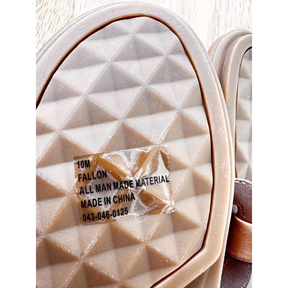 Aerosoles Women’s Stylish Brown Flip Flops with Unique Design Size 10M - Picture 5 of 7